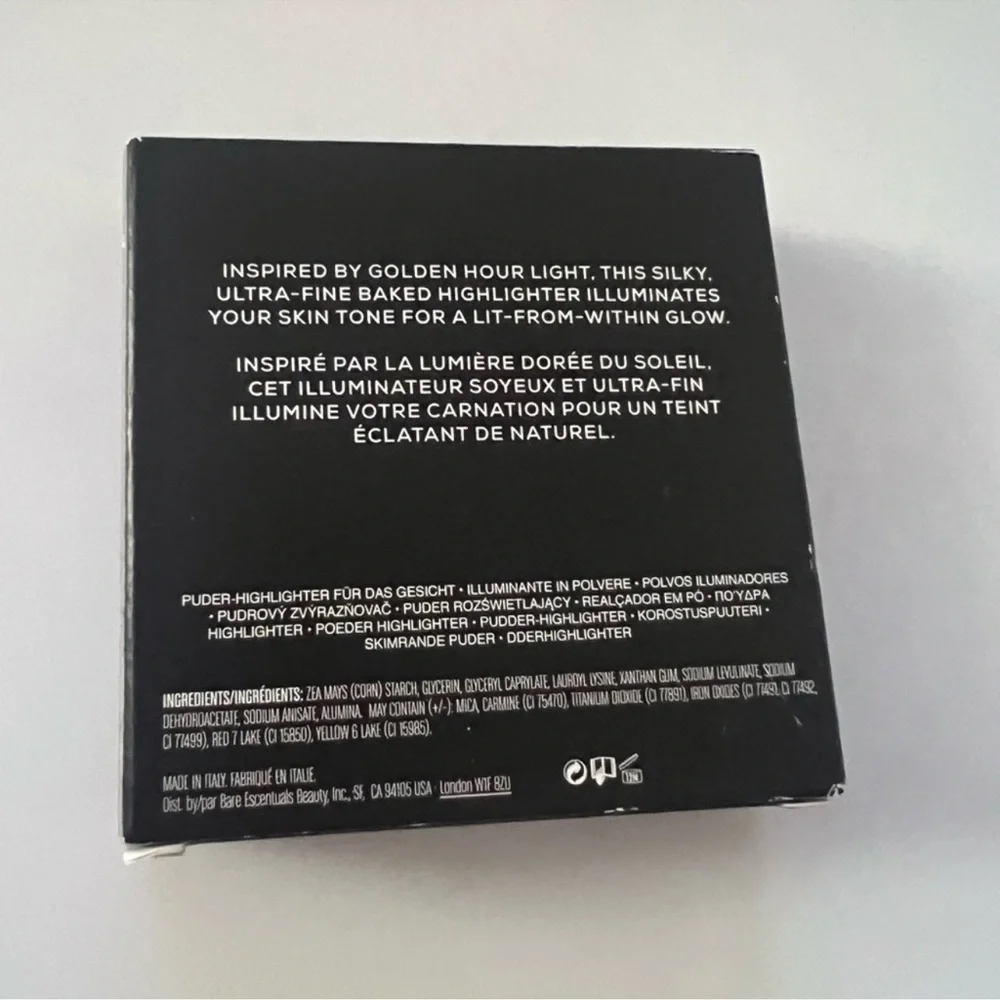 Bareminerals invisible glow powder highlighter MEDIUM DISCONTINUED NWT